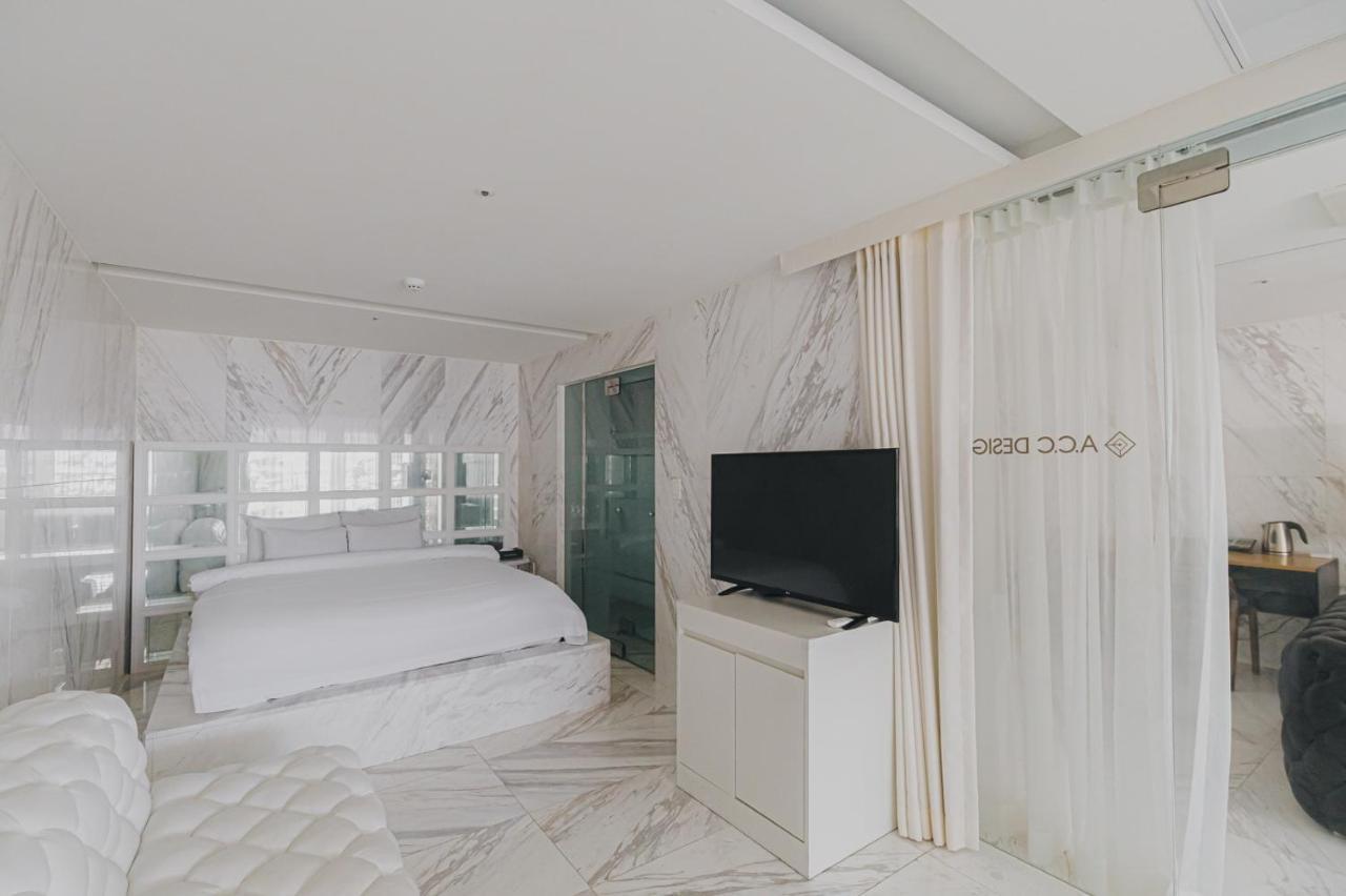 ACC Design Hotel Gwangju Metropolitan City Buitenkant foto