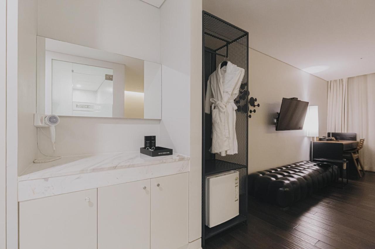 ACC Design Hotel Gwangju Metropolitan City Buitenkant foto