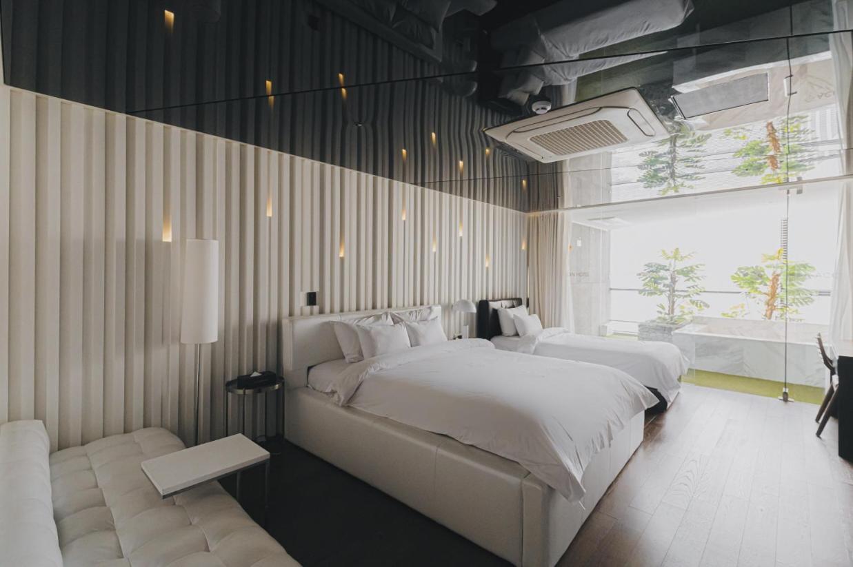 ACC Design Hotel Gwangju Metropolitan City Buitenkant foto
